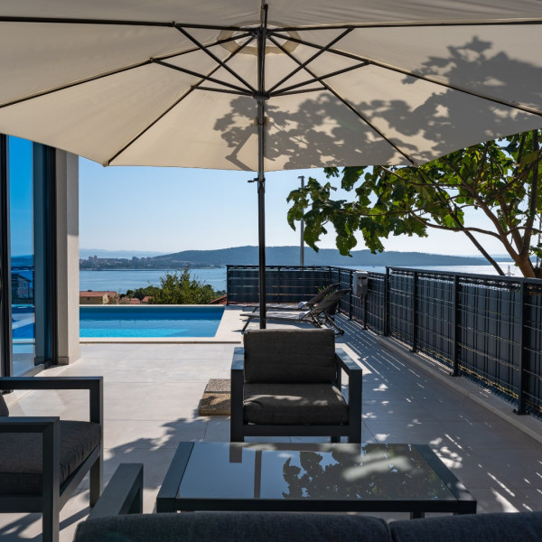 Villa Magdalena Ka&scaron;tela, Villa Magdalena with heated pool, Ka&scaron;tela, Croatia Ka&scaron;tel Sućurac